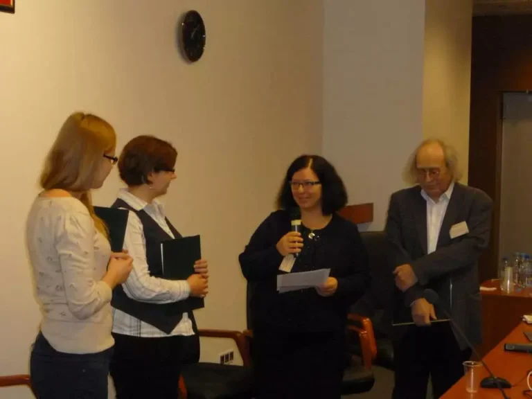 Wręczanie nagród, konkurs za tłumaczenie sonetu